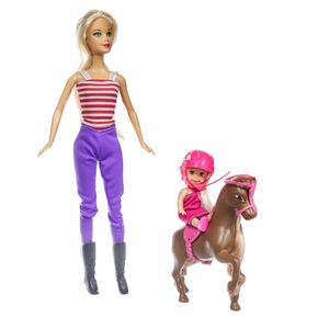 Muñeca Bonnie con su hermanita en Clases de Equitación
