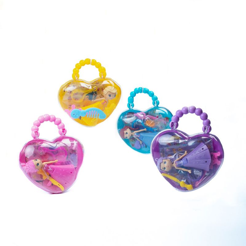 Cartera-De-Corazon-Con-Muñeca-Llavero-Y-Accesorios