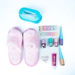 Set-De-Manicure-Y-Pedicure--Incluye-Pantuflas